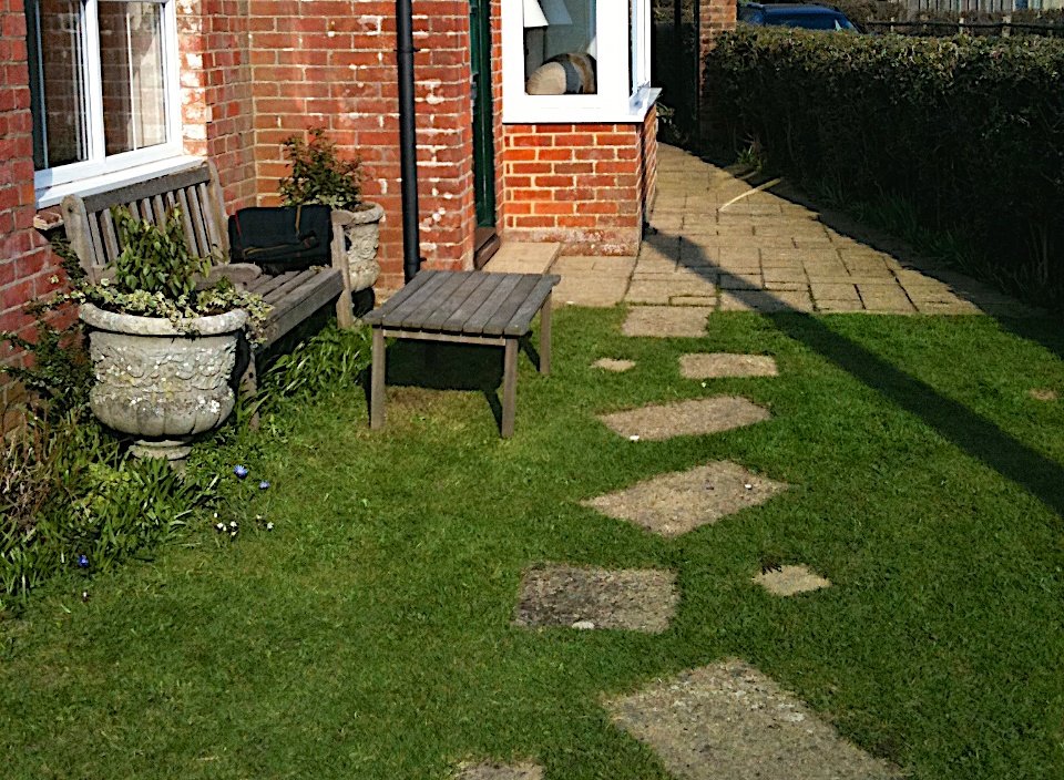 Brockenhurst front garden before