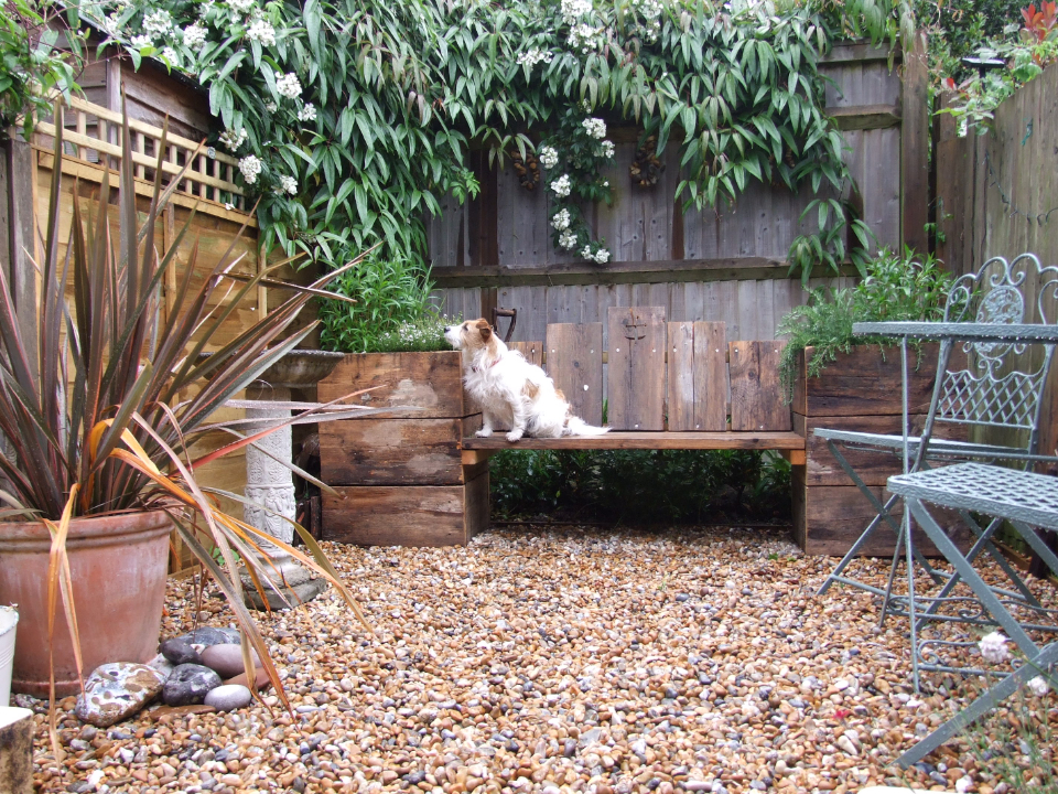 Elsie cottage courtyard rustic bench