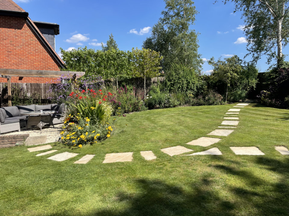 Tunbridge Wells garden Stepping stones